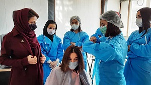 آموزشگاه آرایشگری زنانه در رشت